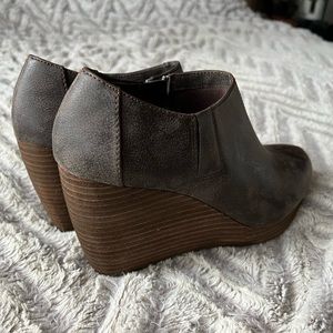 Dr. Scholl’s Harlow Wedge Bootie